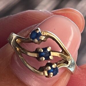 10K Yellow Gold Sapphire Pinky Ring